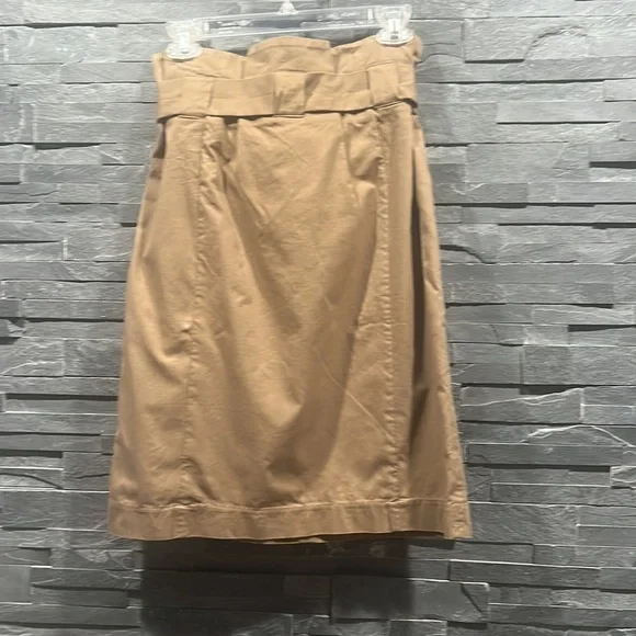 H&M Skirt - Picture 5 of 6